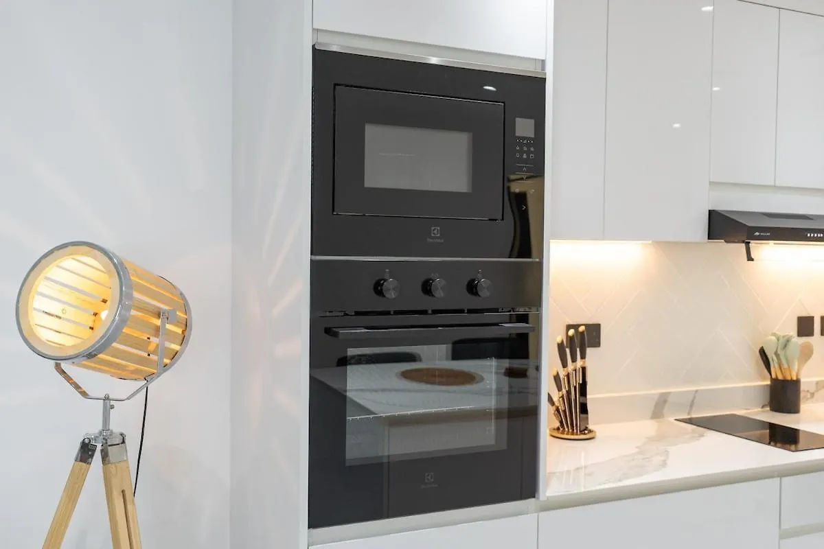 Modern 1Br Apartment In Sulafa Tower Dubai Marina Near To Beach & Jbr 0*,  United Arab Emirates